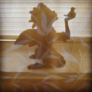 Meet your Posher, Nelia